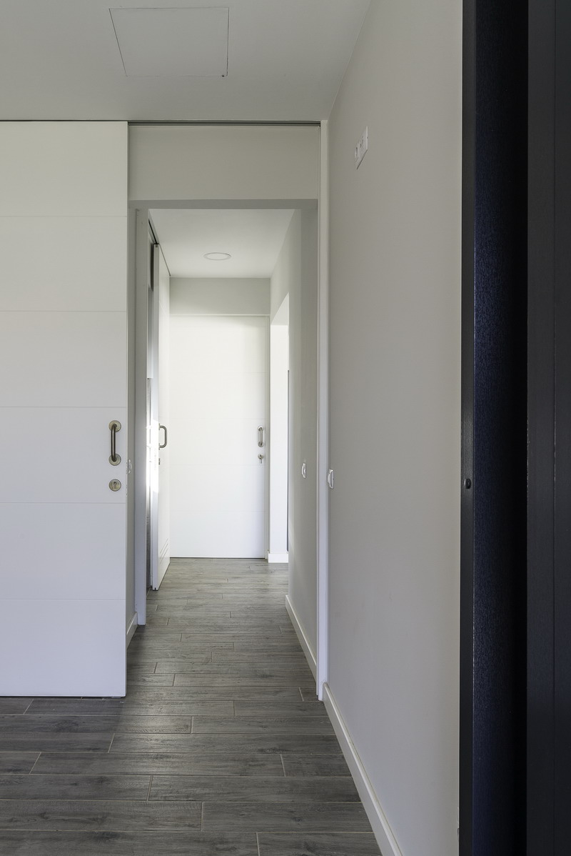 Preview Image 7