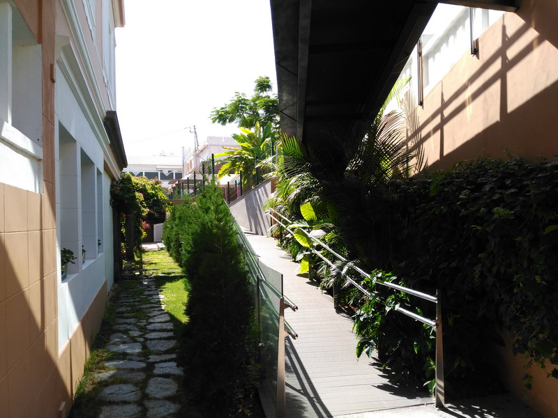 Preview Image 9