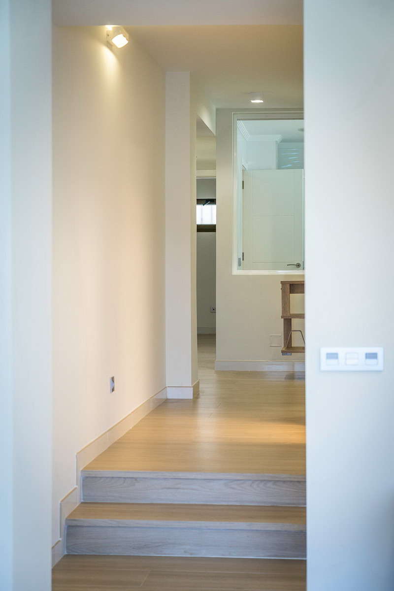 Preview Image 3